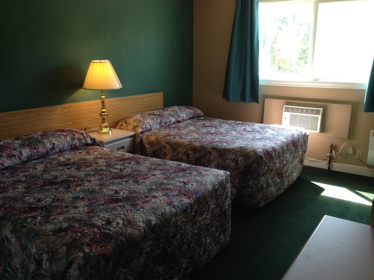 Sundre Motor Inn מראה חיצוני תמונה