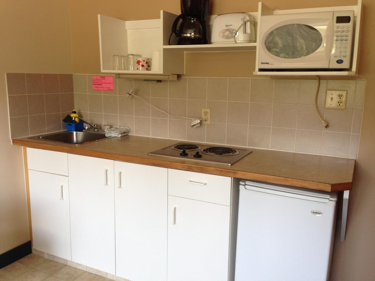 Sundre Motor Inn מראה חיצוני תמונה