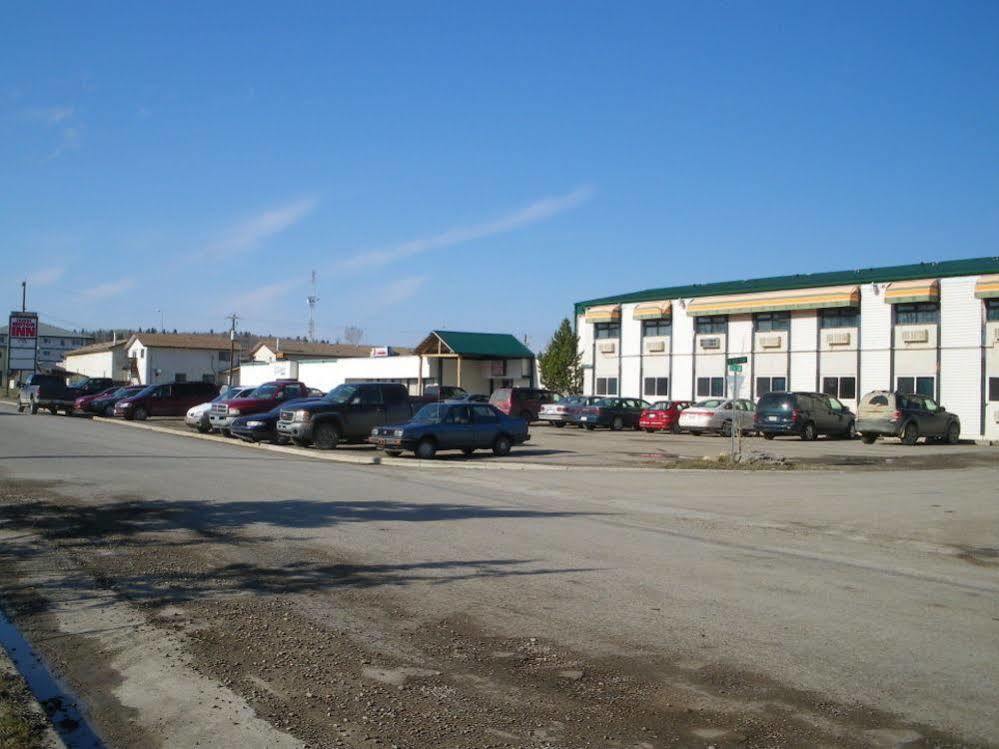 Sundre Motor Inn מראה חיצוני תמונה